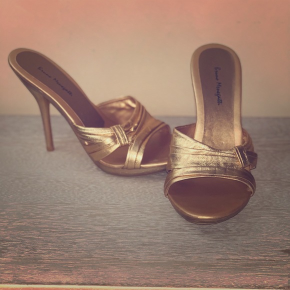 Shoes - Gold Heels Shoes - Gold Heels